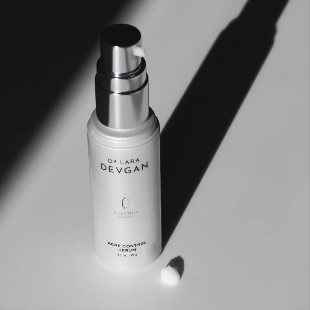 Acne Control Serum Lifestyle Image 1