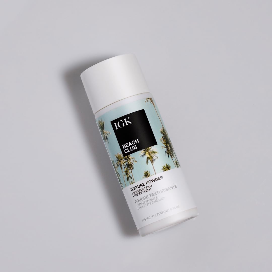 Beach Club Texture Powder Lifestyle Image 