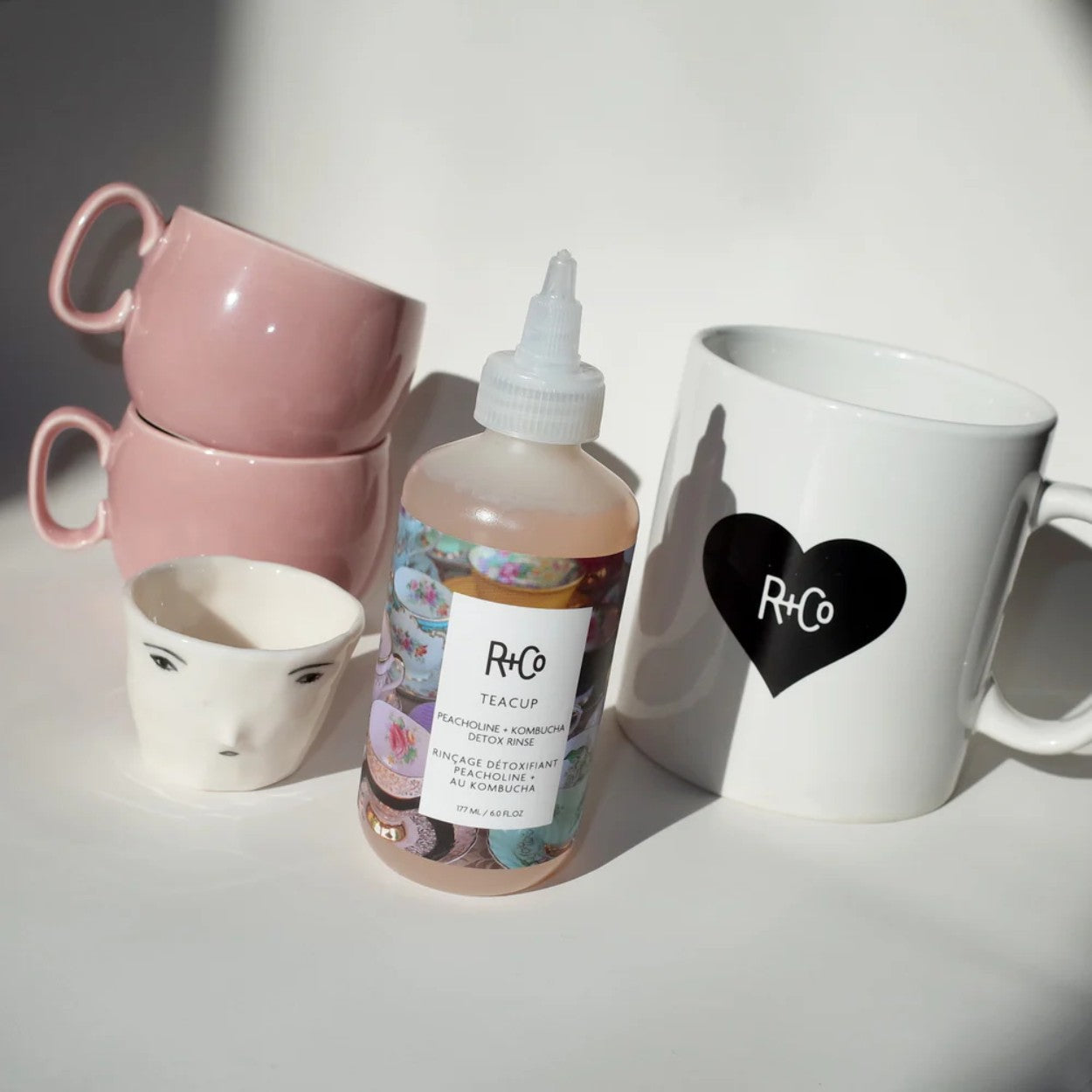Teacup Peacholine and Kombucha Detox Rinse