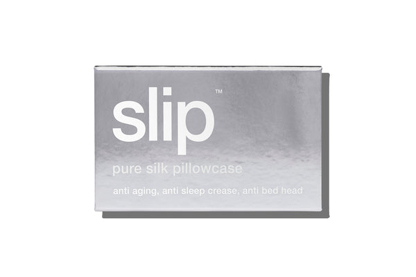Silver Queen Zippered Pillowcase Hero Image 2