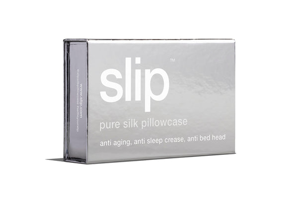 Silver Queen Zippered Pillowcase Hero Image 4